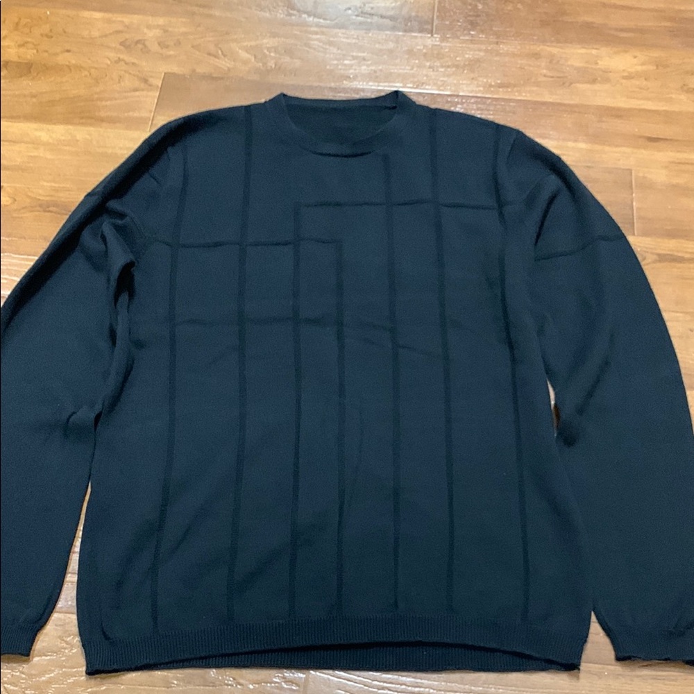 DKNY Men's Black Crewneck Sweater